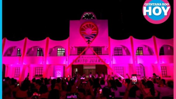 Benito Juárez se pinta de rosa contra el cáncer de mama