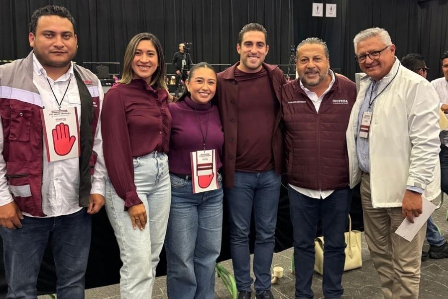 Sanén participa en sesión nacional de Morena y destaca la unidad