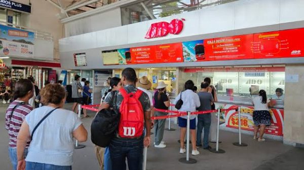 ADO prevé 5% más pasajeros por Día de Muertos