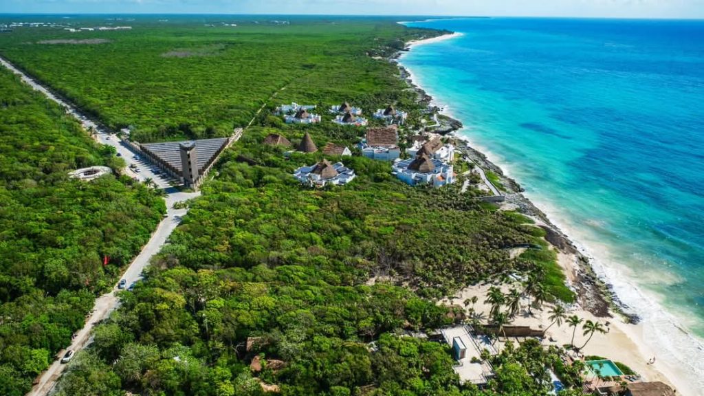 Tulum mantiene cerradas cerca de mil habitaciones