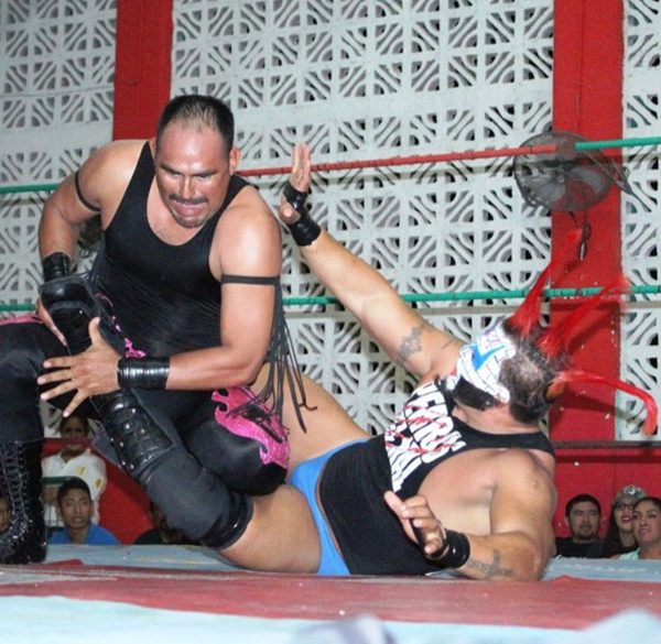 “Infierno en el Caribe” llega a la Arena Colonos