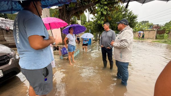 Lluvias dejan afectaciones en Bacalar y Chetumal