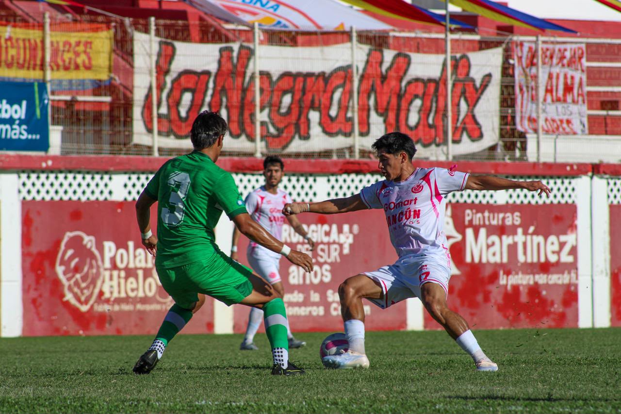 Pioneros suma y el Inter Playa se hunde en la tabla