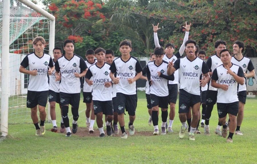 Ejidatarios de Bonfil busca su primera victoria