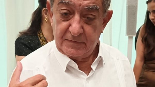 Aeroméxico y Volaris reducen vuelos en Tulum