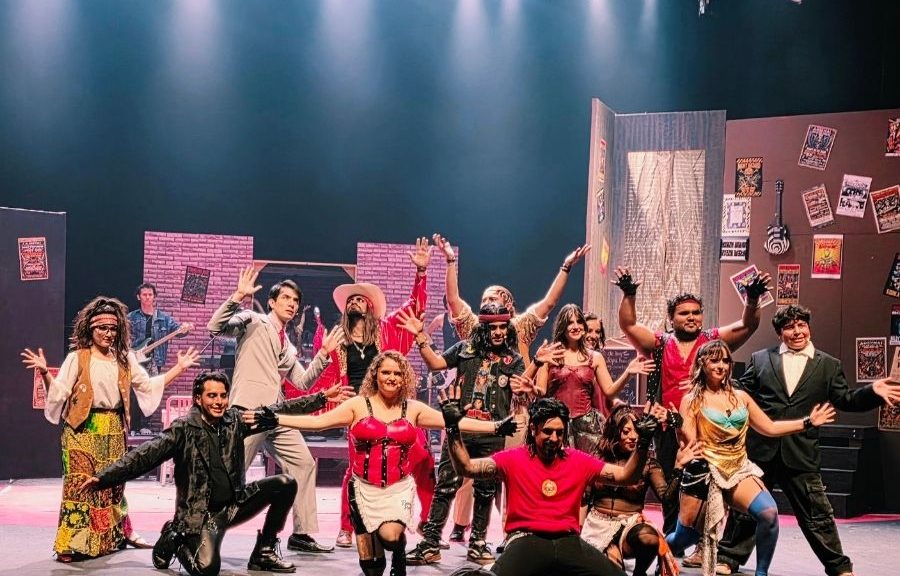 “La Era del Rock” enciende el escenario con talento local