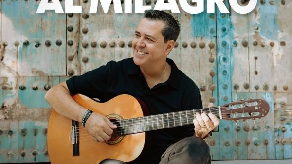 Abimelec González presenta “Del nudo al milagro”