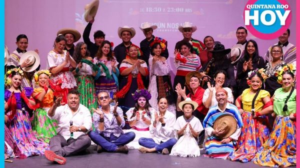 Ana Paty Peralta supervisa preparativos del Janal Pixan